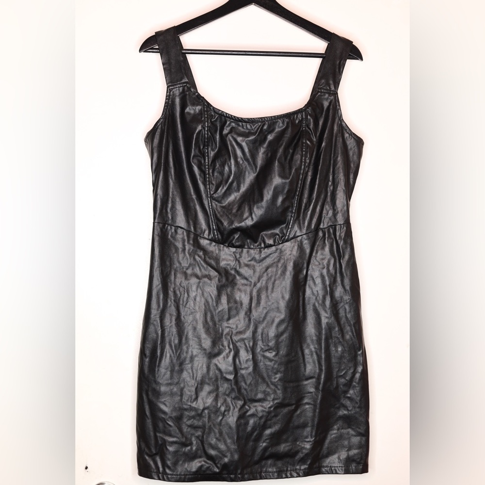 Nana Black Faux Leather Mini Dress - US8